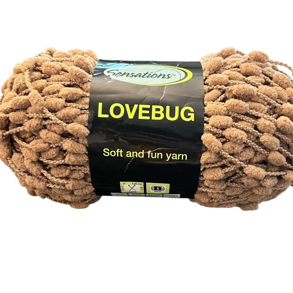 Sensations Lovebug Soft And Fun Yarn Brown 3.5oz‎ 5 Bulky 102 Yards New